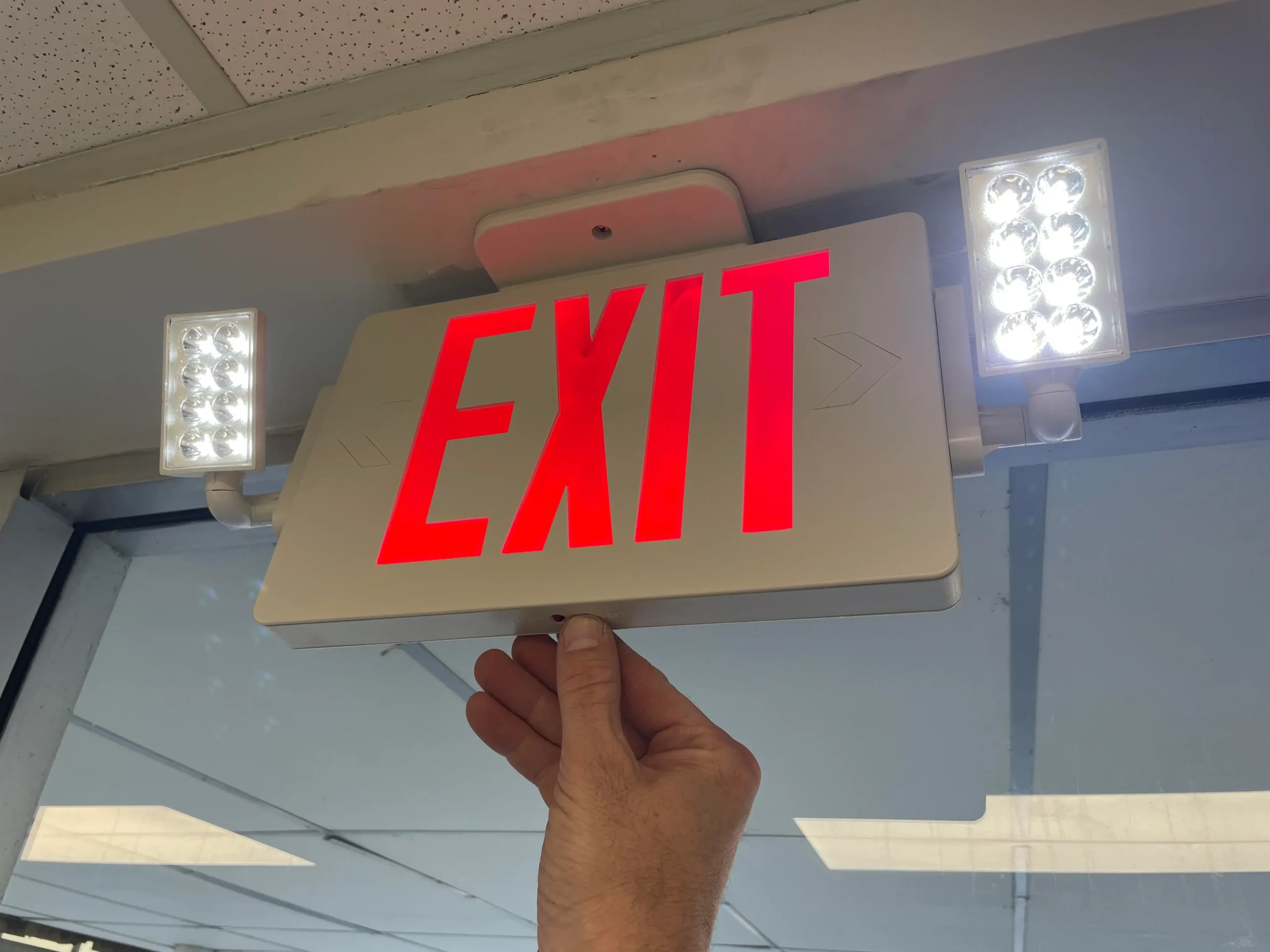 Emergency Lighting & Exit Sign Inspection